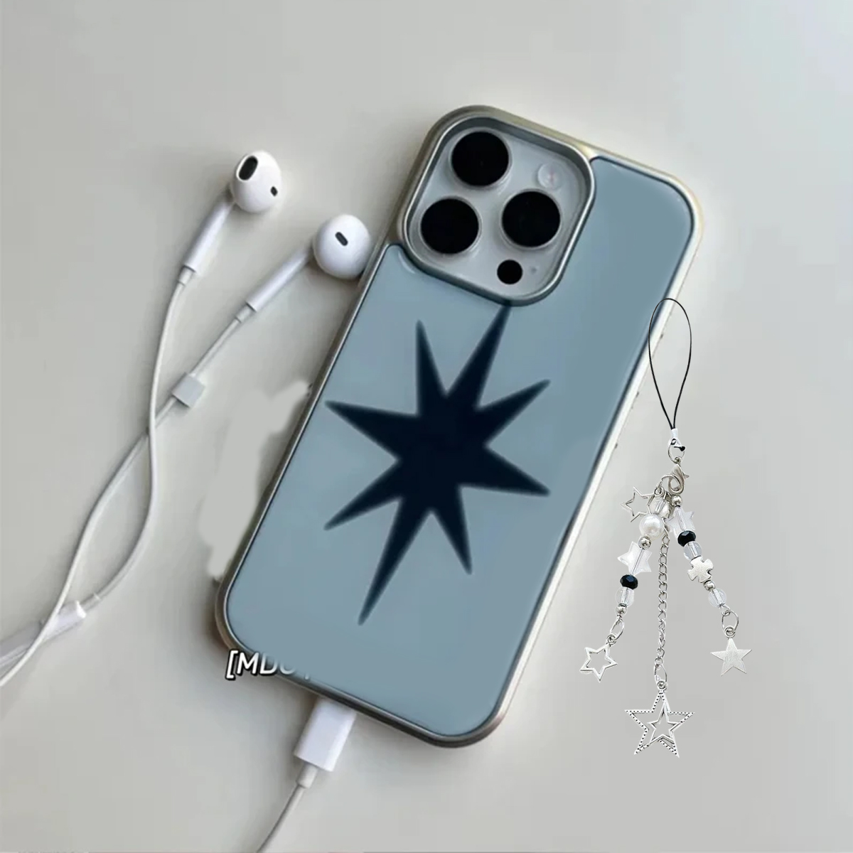 Funda de teléfono con diseño a - Y2K Phone Accessories reseña y precio